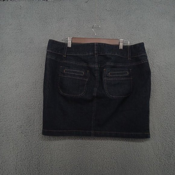 Torrid Shorts Womens 16 Blue Dark Wash Denim Jeans Pencil Skirt Casual Summer‎ - Picture 7 of 7